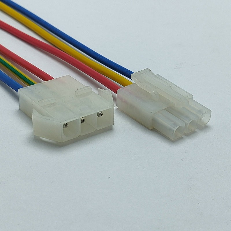Molex 5559-3P系列 50361677 L6.2mm 3P 39-01-2201 LED线